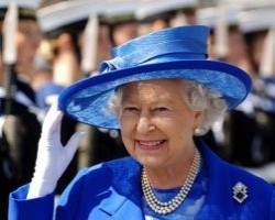 Ишиалгия «подкралась» к королеве Великобритании Елизавете ІІ