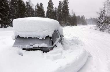 Из-за снега в Донбассе объявили чрезвычайное положение