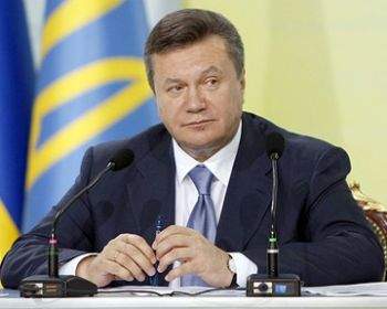 Виктор Янукович дал обещание профинансировать развитие украинского языка